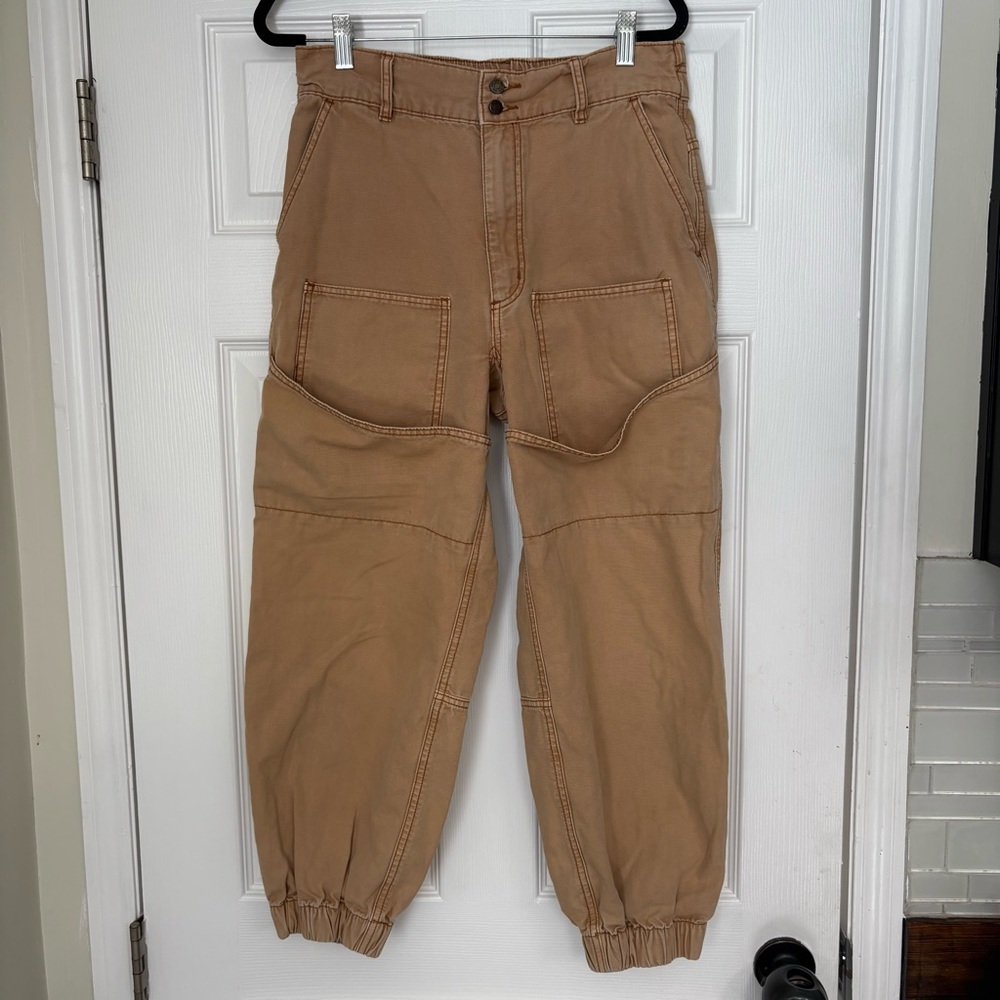 BDG Tan Cargo Joggers Size Medium‎
